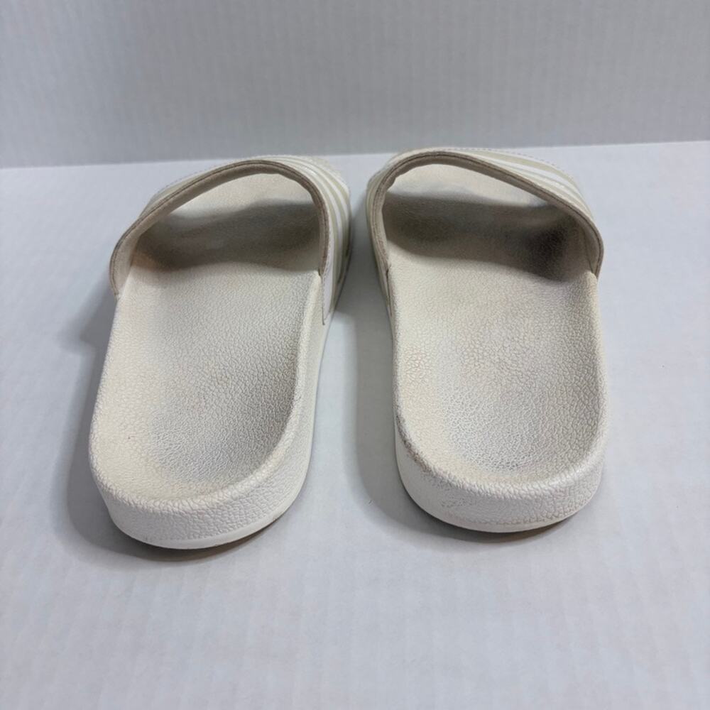 Adidas Women's Adilette Slides Size 7 Off White Shower Sandals Striped GX0036 - Picture 6 of 8